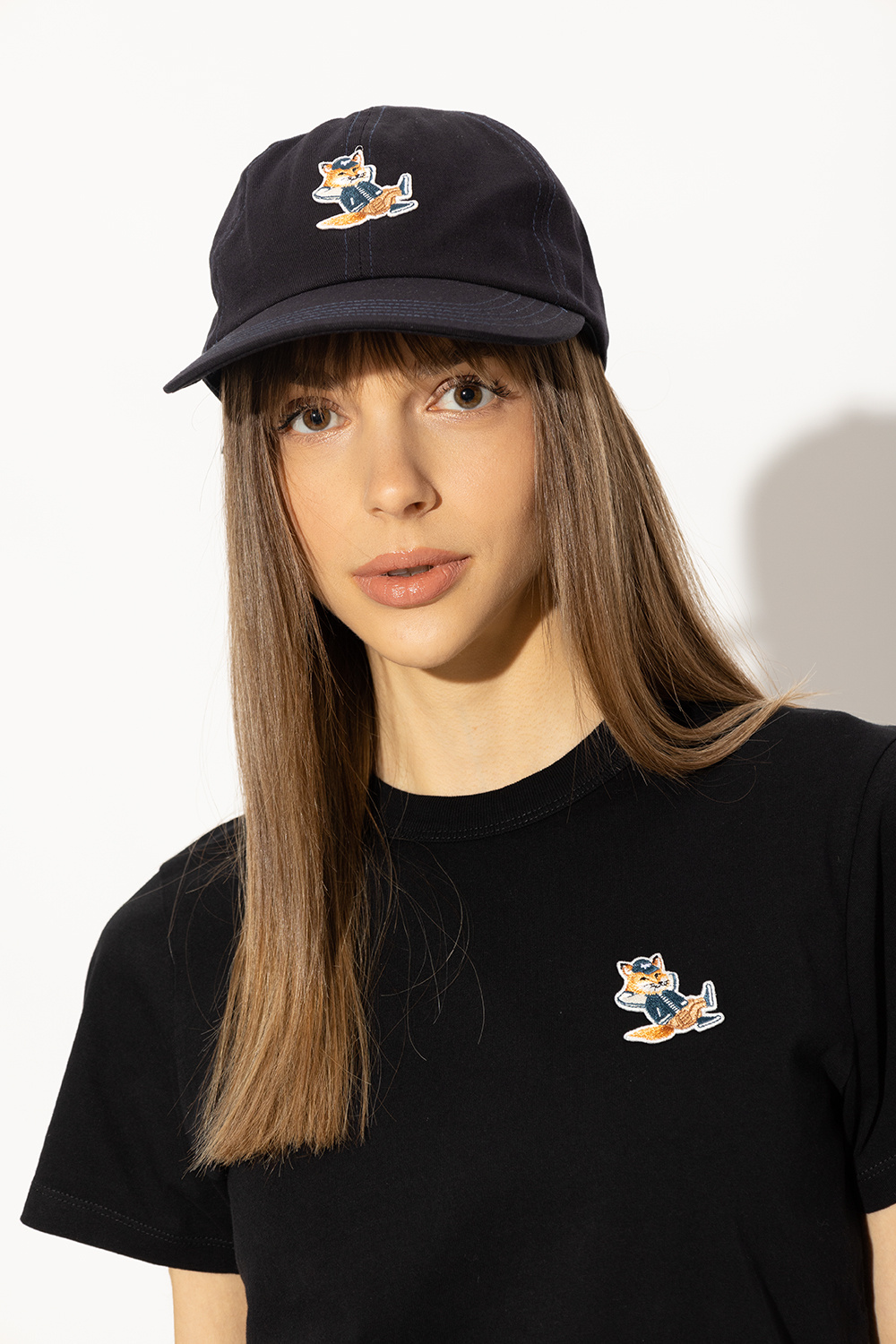 Baseball cap with chin strap online